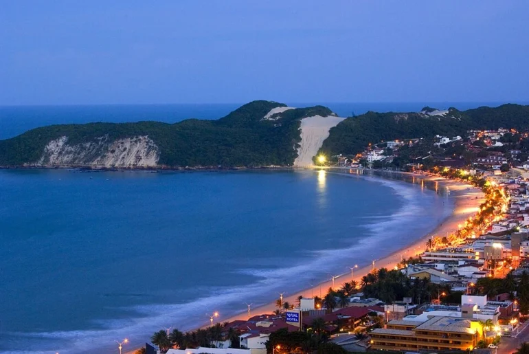 Edifícios em ponta negra